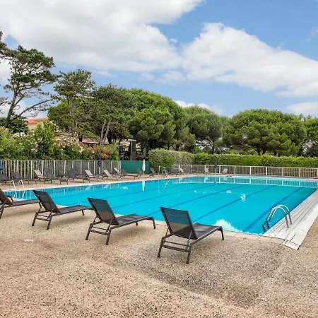 Spacieux 40m² A : Proche Plage, Piscine, Golf, Pour 4 Pers Avec Parking Et Wifi - Fr-1-239-685 * Anglet