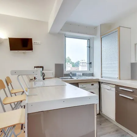 Spacieux 40m² A : Proche Plage, Piscine, Golf, Pour 4 Pers Avec Parking Et Wifi - Fr-1-239-685 Apartment Anglet